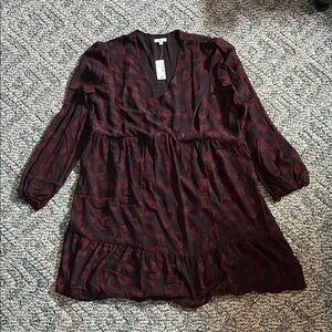 Elegant Burgundy Floral Dress